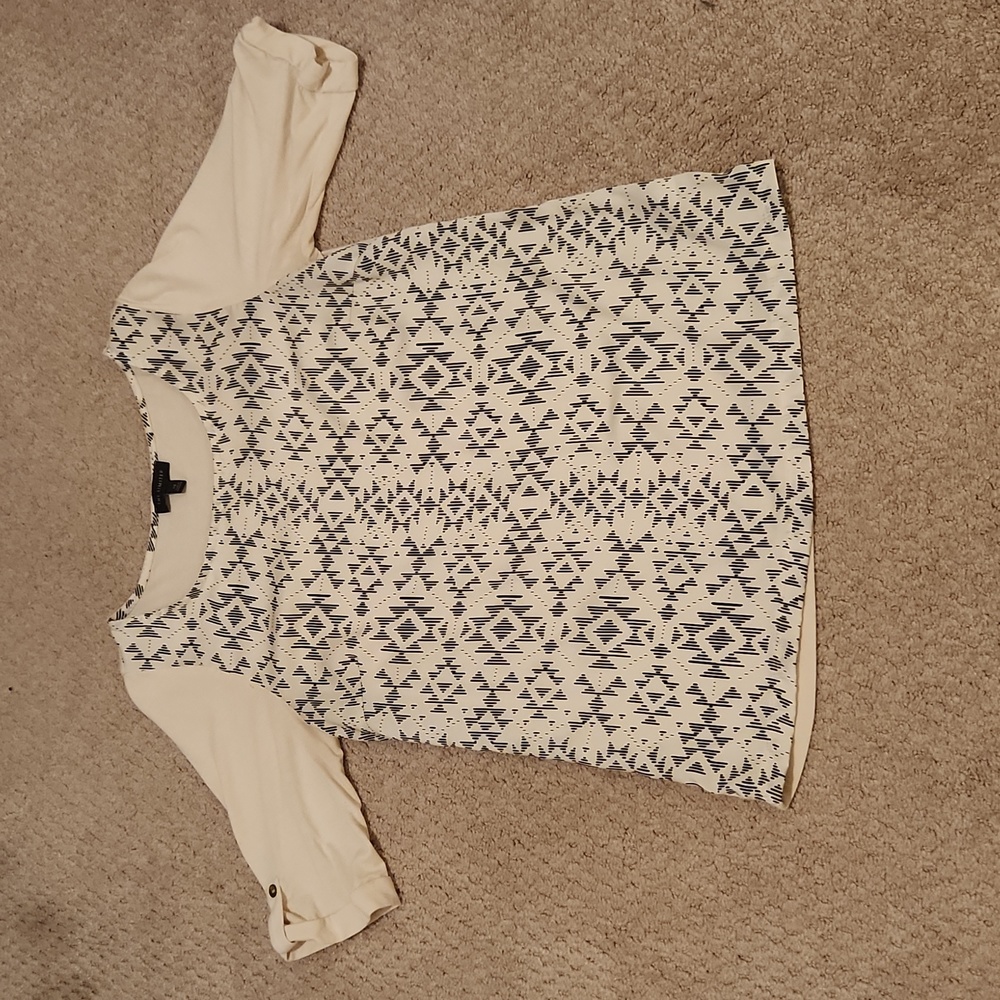 The Limited Half Sleeve Top